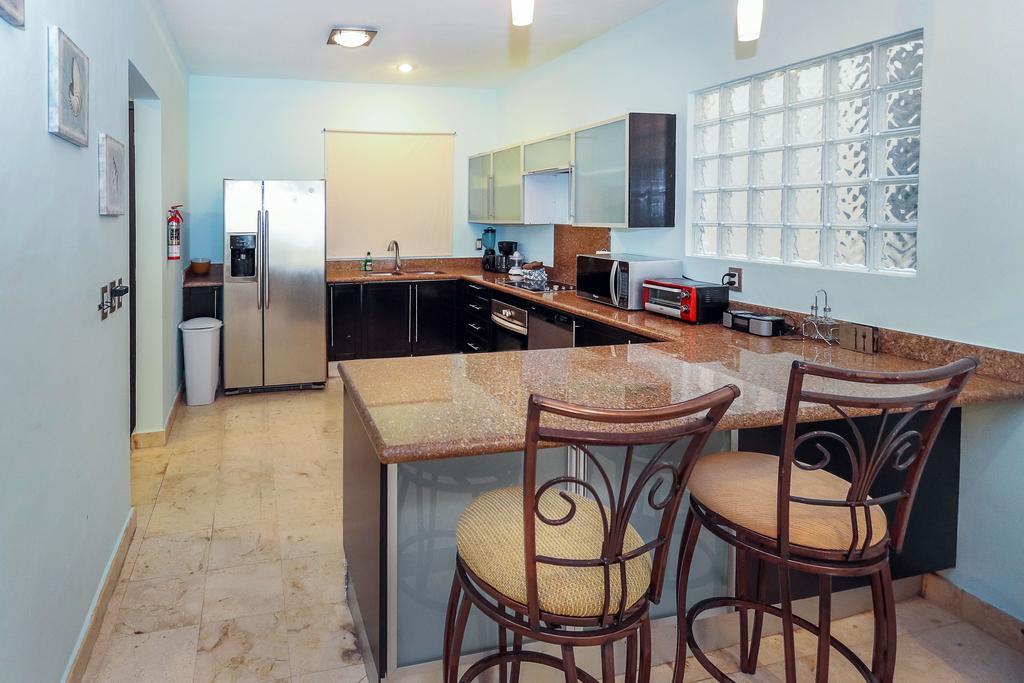 Beachfront Condo, 2 Bedroom - Ocean View At Corto Maltes *