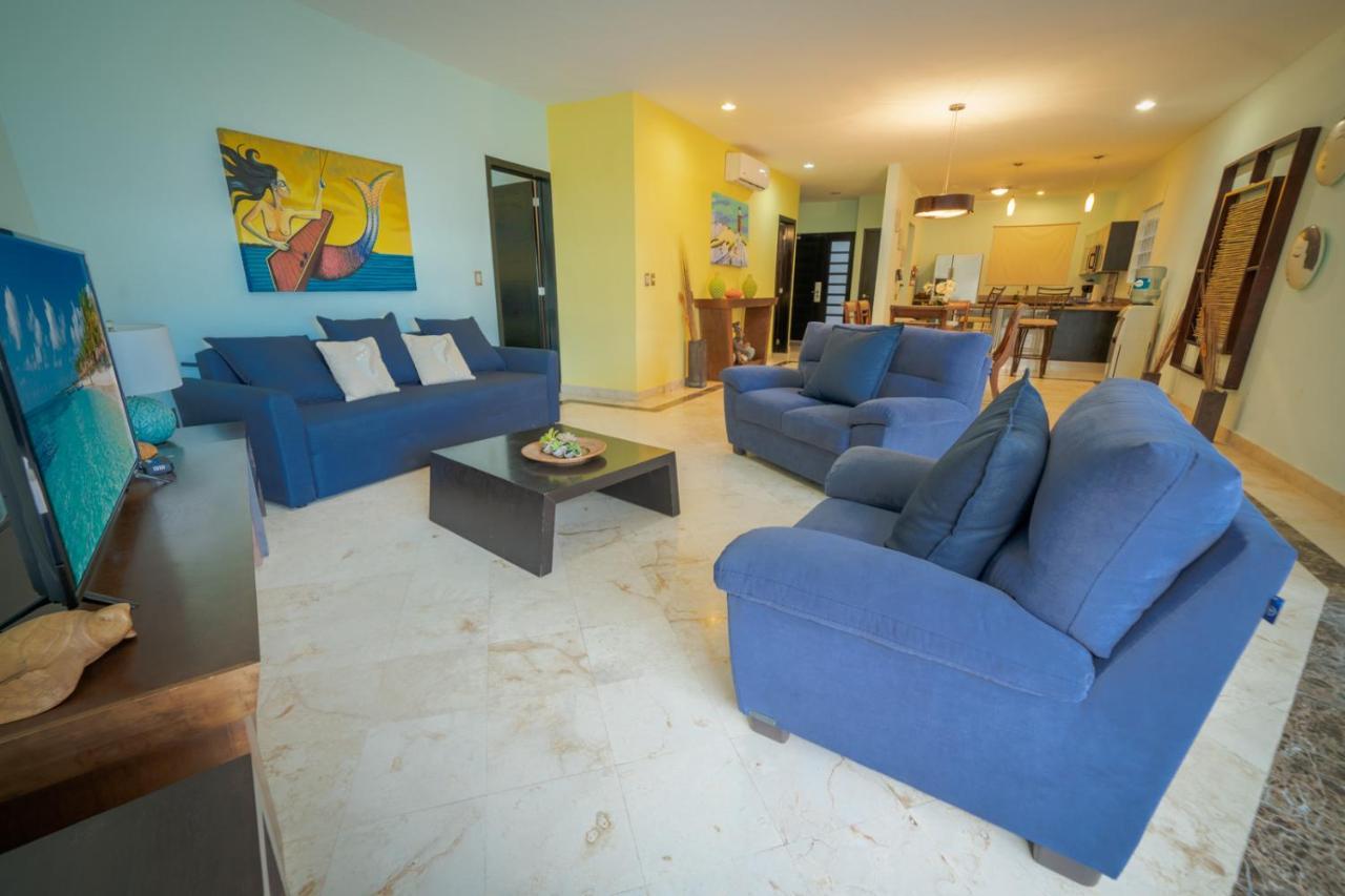 Beachfront Condo, 2 Bedroom - Ocean View At Corto Maltes Apartamento
